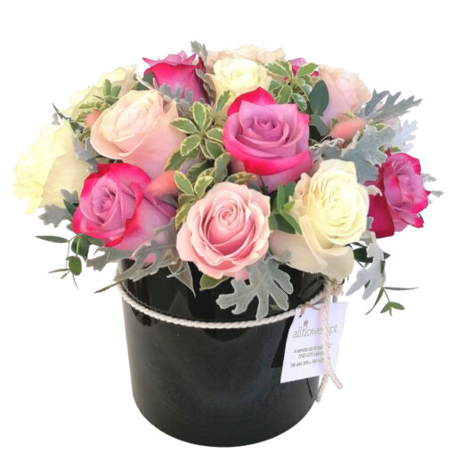 Rosas em Jarra Acrílica I